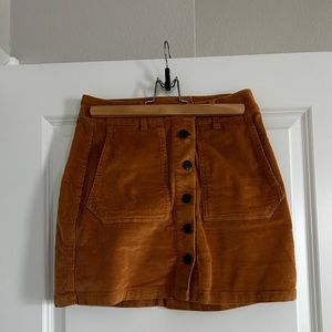 Wild Fable Target corduroy button front mini skirt size 4